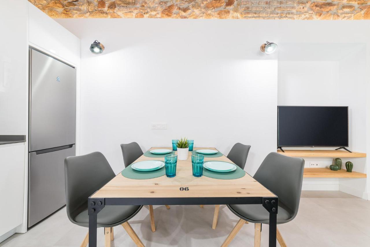Suite Homes Sweet Postigos Terrace مالقة المظهر الخارجي الصورة